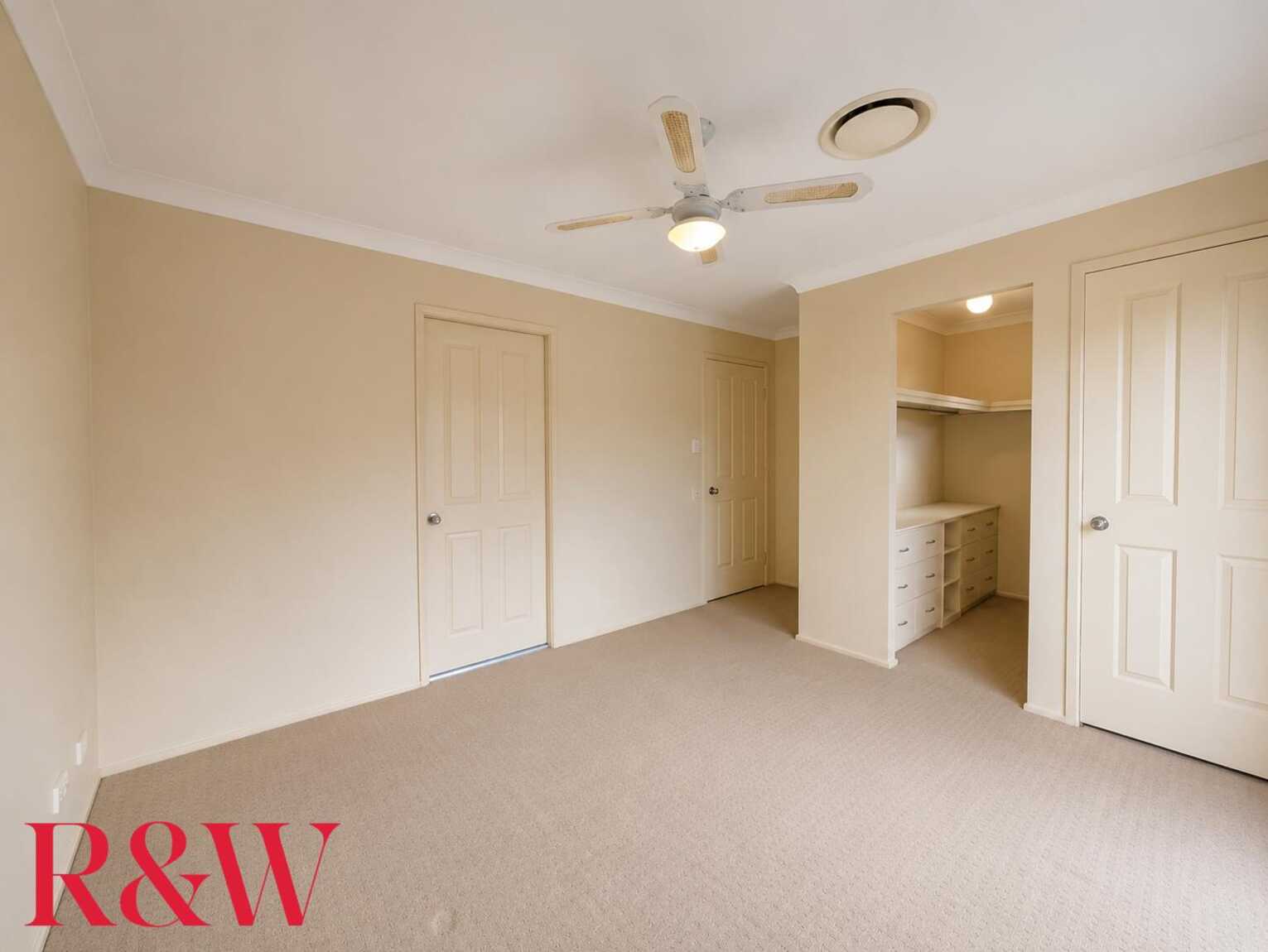 3 Greenwich Walk Campbelltown