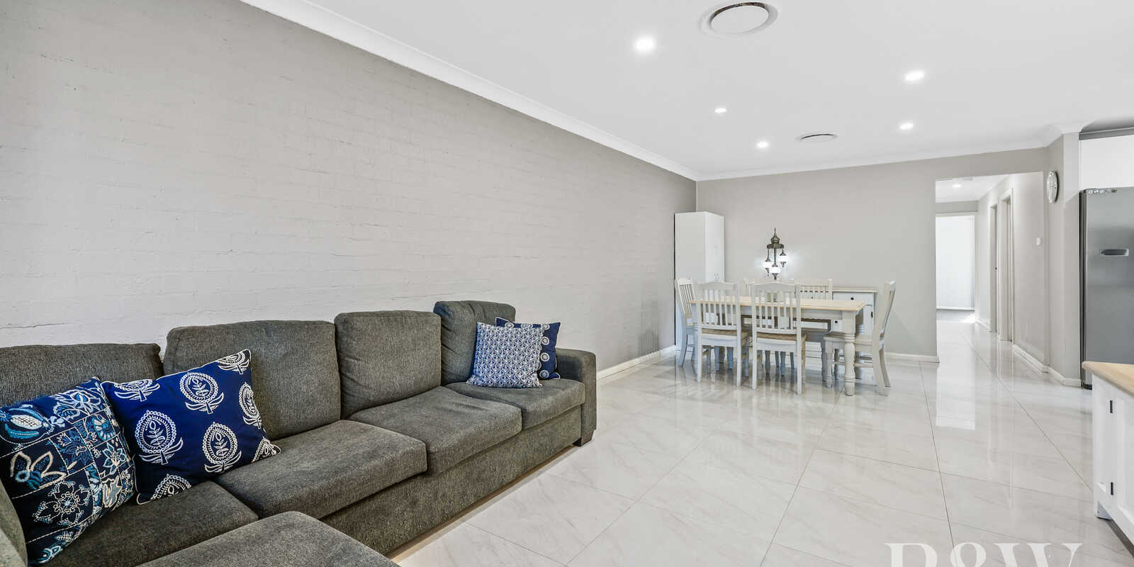 2/52 FRANCISCO CRESCENT Rosemeadow
