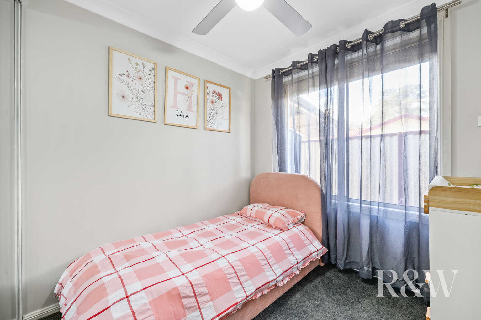 2/52 FRANCISCO CRESCENT Rosemeadow
