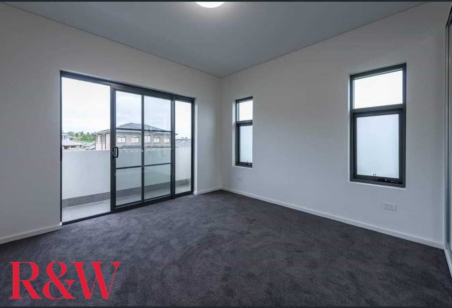 6A Lunar Place Campbelltown