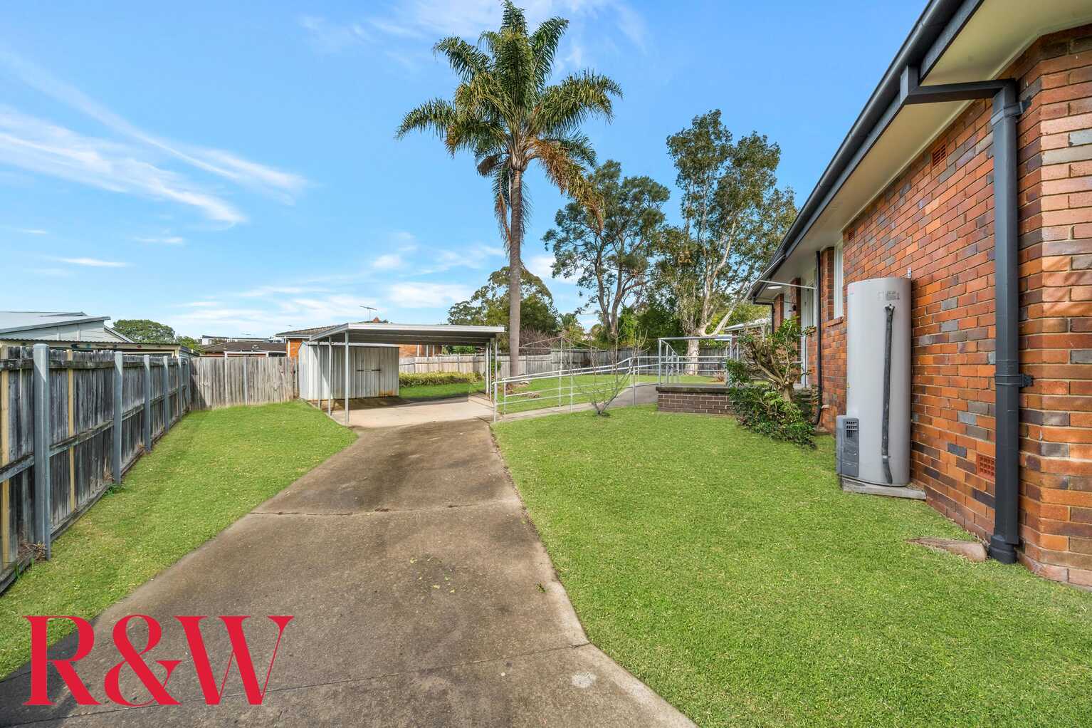 38 Docharty Street Bradbury 38 Docharty Street Bradbury