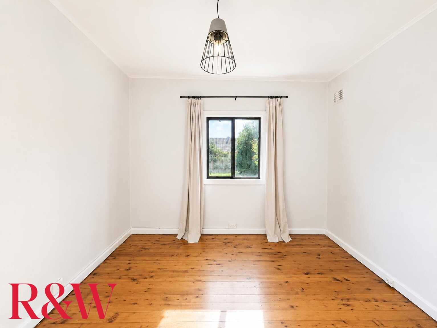 55 Oaks Street Thirlmere 55 Oaks Street Thirlmere