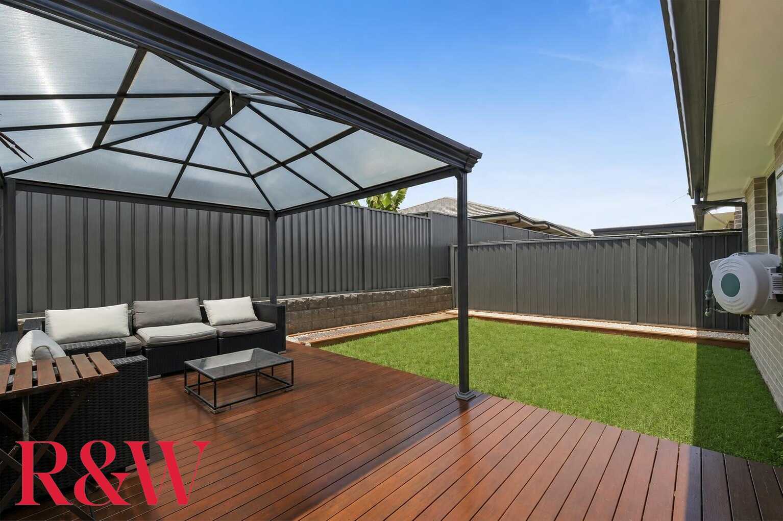 51 McKenzie Boulevard Gregory Hills 51 McKenzie Boulevard Gregory Hills