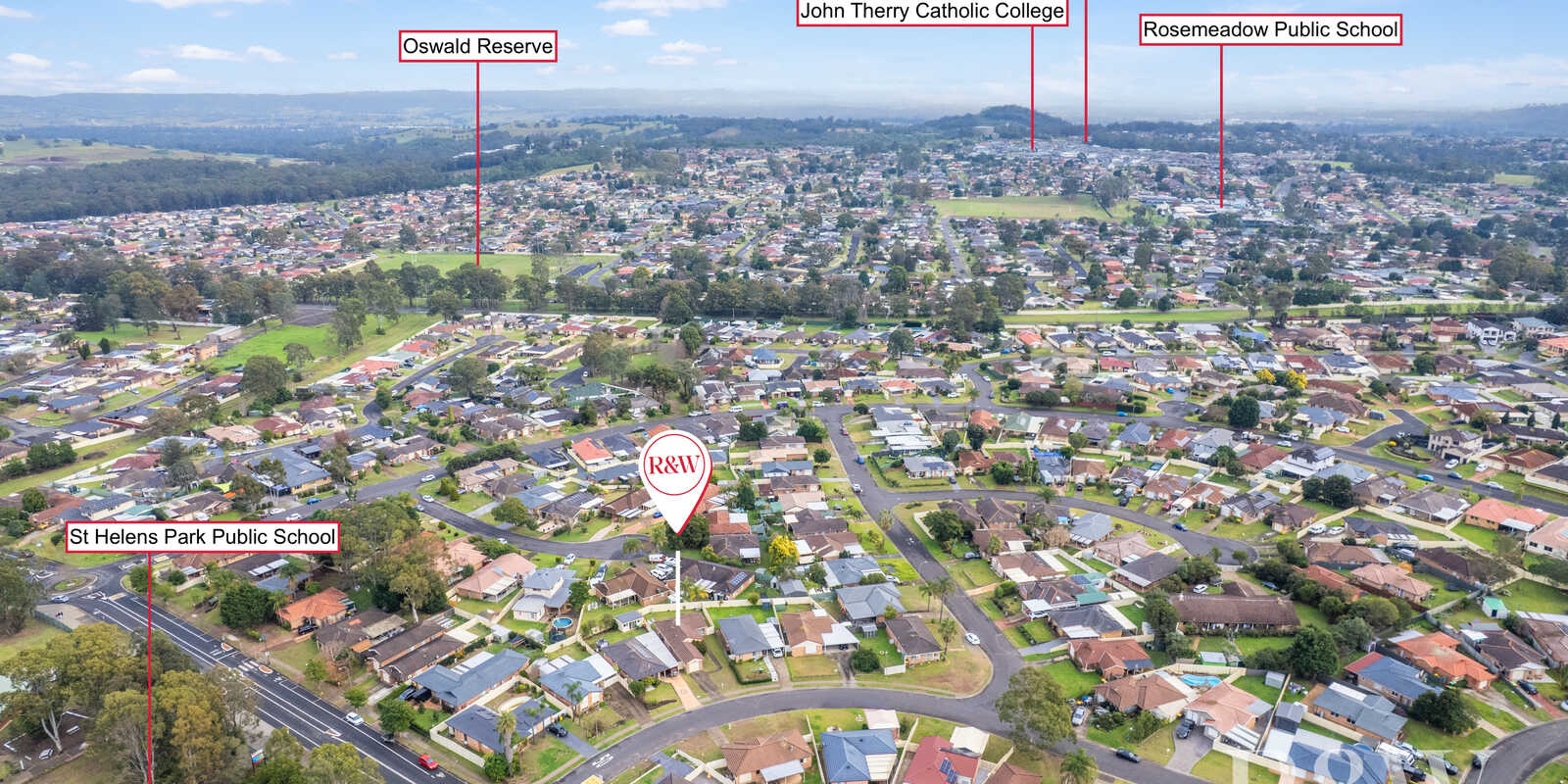 7 CARANDINI STREET St Helens Park