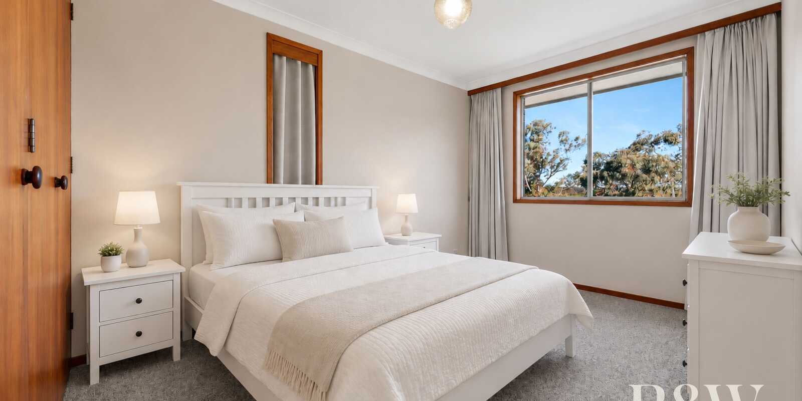 35 AKUNA AVENUE Bradbury