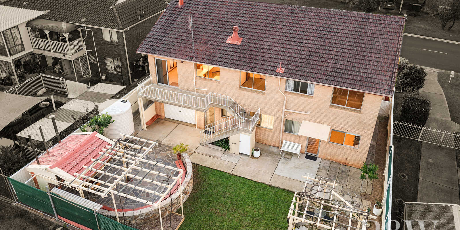 35 AKUNA AVENUE Bradbury