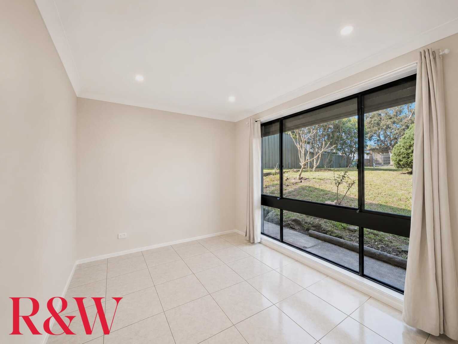 36 Angle Road Leumeah 36 Angle Road Leumeah