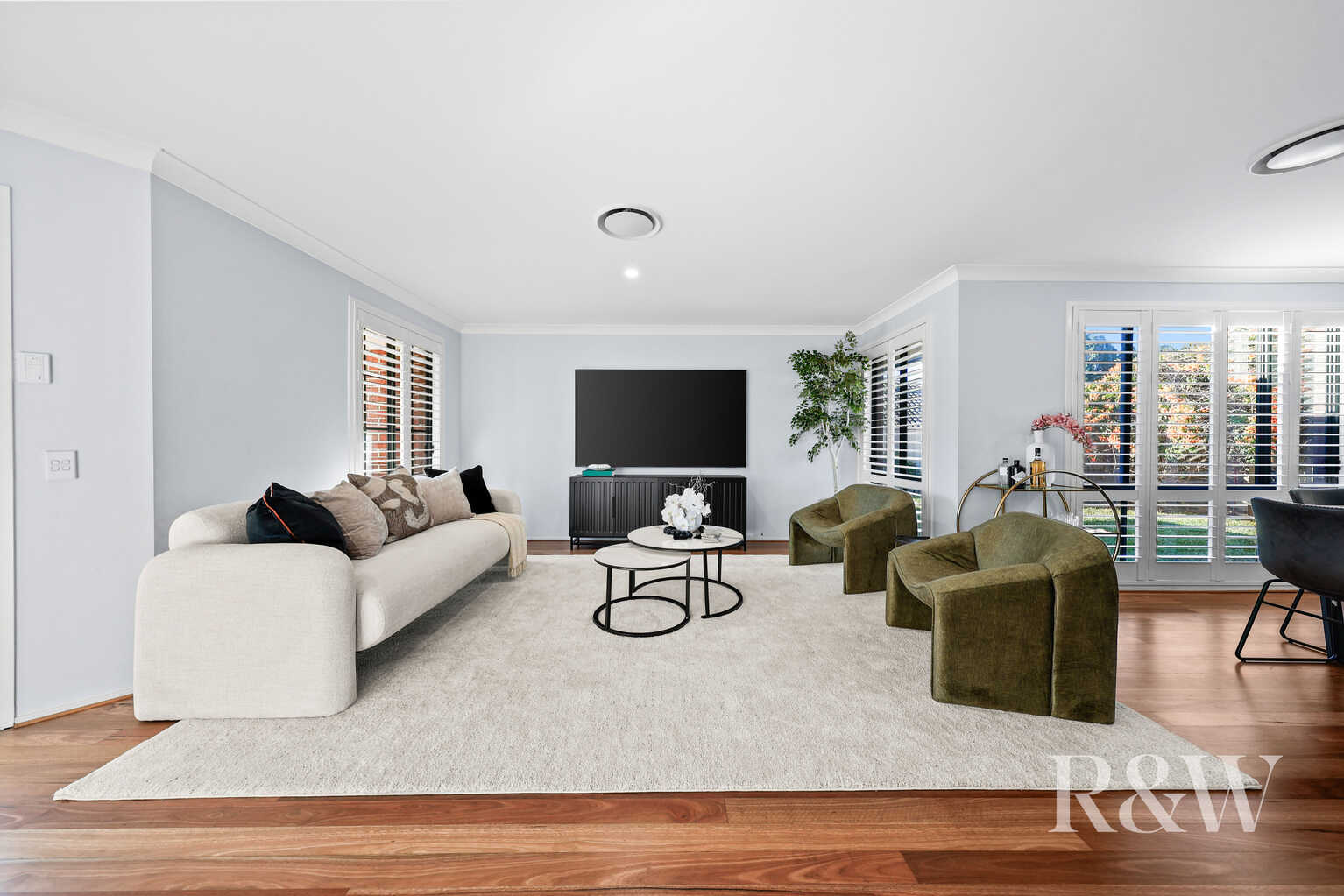 7 GEORGE CALEY PLACE Mount Annan 7 GEORGE CALEY PLACE Mount Annan