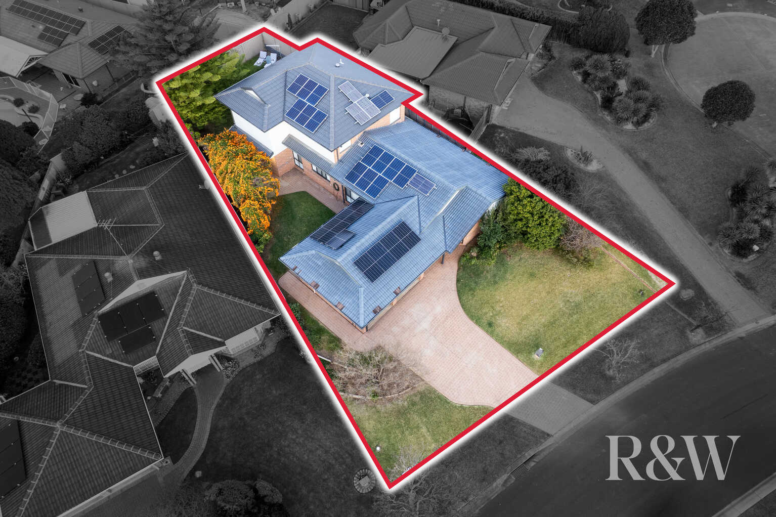 7 GEORGE CALEY PLACE Mount Annan 7 GEORGE CALEY PLACE Mount Annan