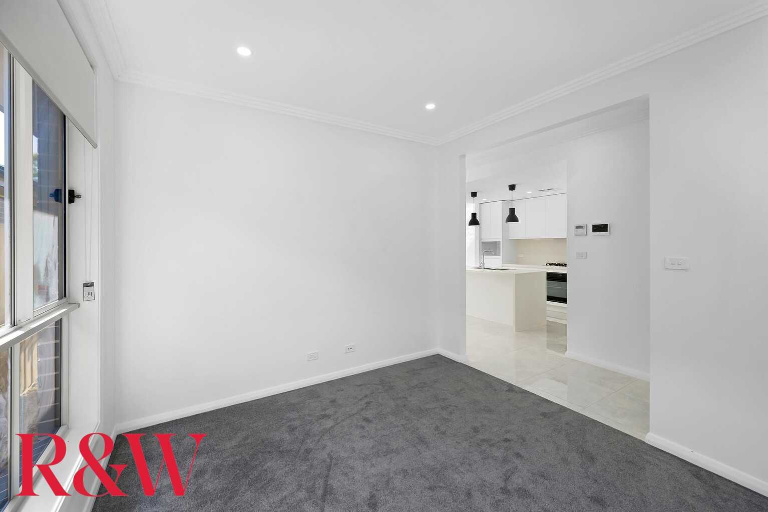 13 Dunstan Drive Bradbury 13 Dunstan Drive Bradbury