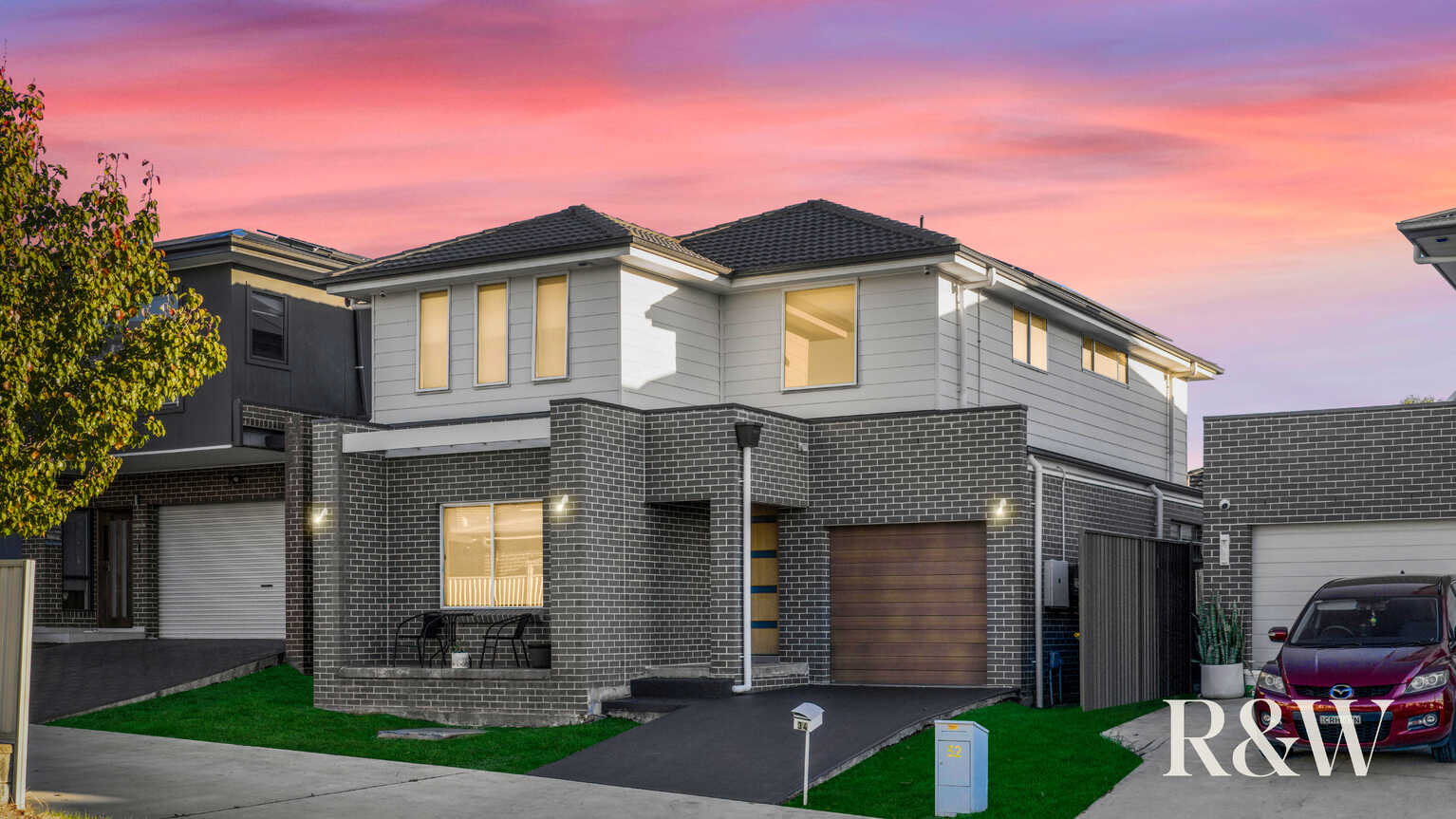 34 CALOTIS CRESCENT Denham Court 34 CALOTIS CRESCENT Denham Court