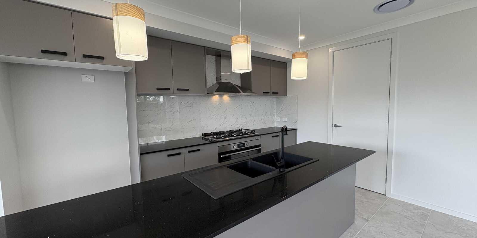 3 Fuzzweed Road Leppington