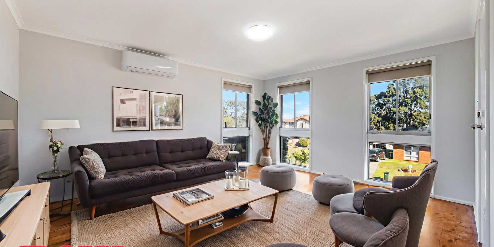 52 Elouera Crescent Woodbine 52 Elouera Crescent Woodbine