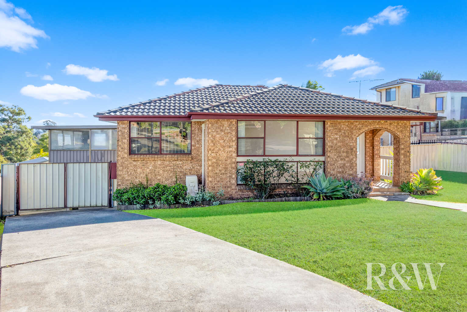 8 DUNKELD PLACE St Andrews