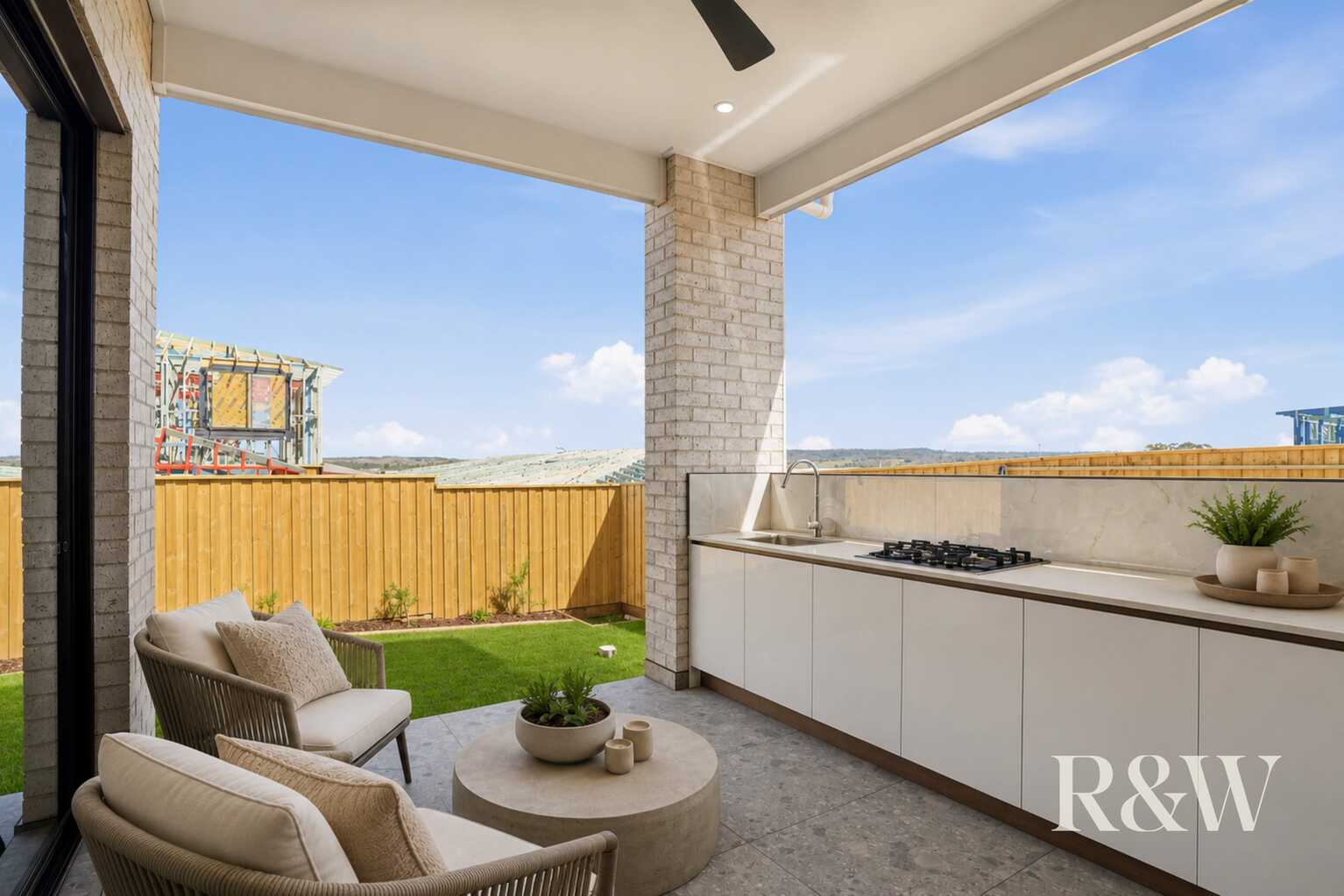 37 HARNESS DRIVE Menangle Park