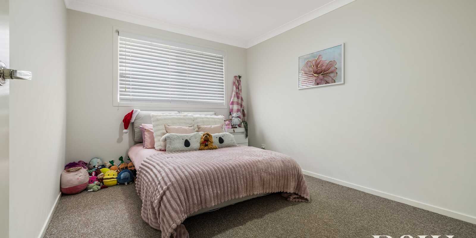 3 HIGHLAND CLOSE Macquarie Links