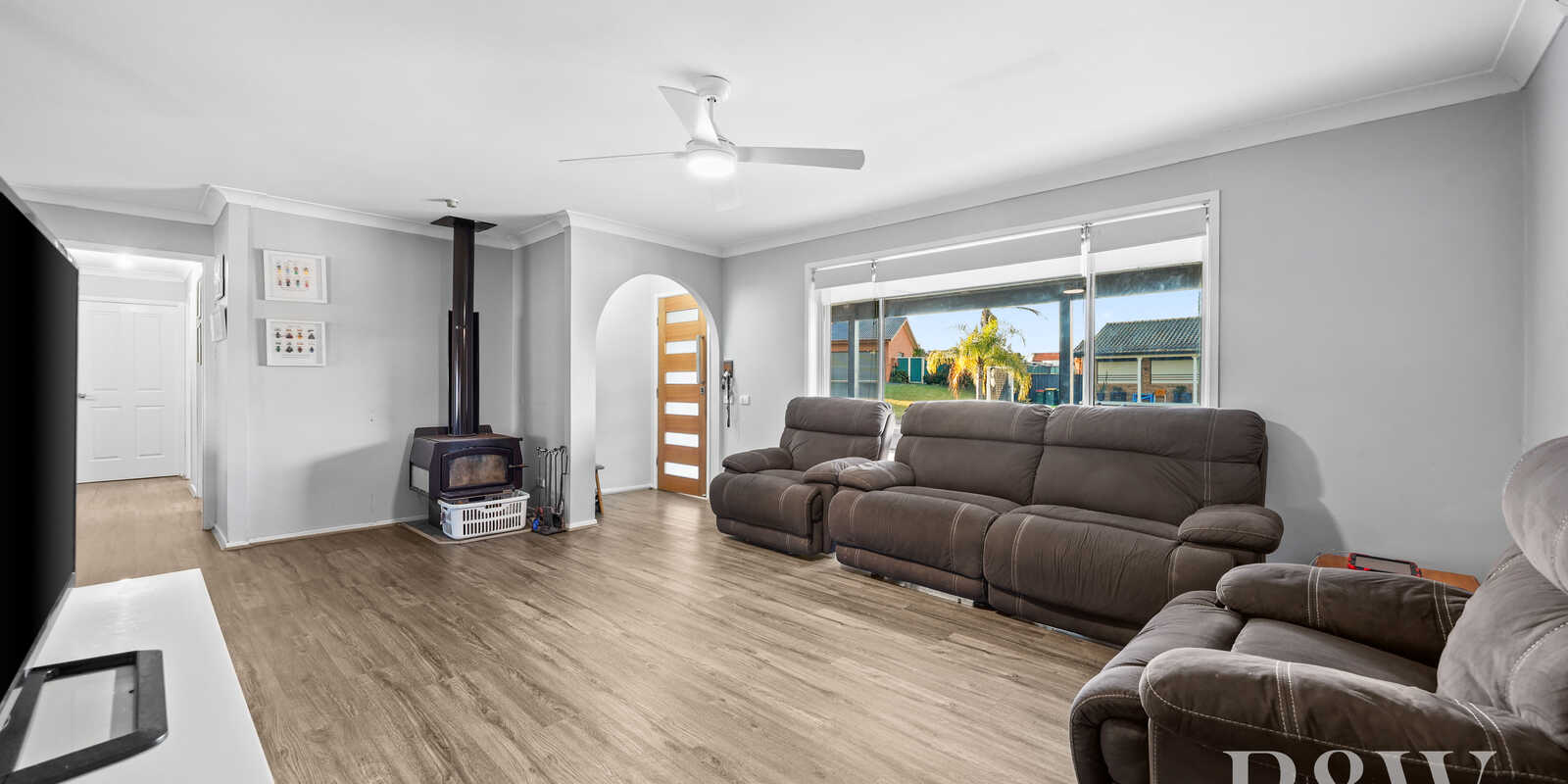 4 BRIERLEY PLACE Eagle Vale 4 BRIERLEY PLACE Eagle Vale