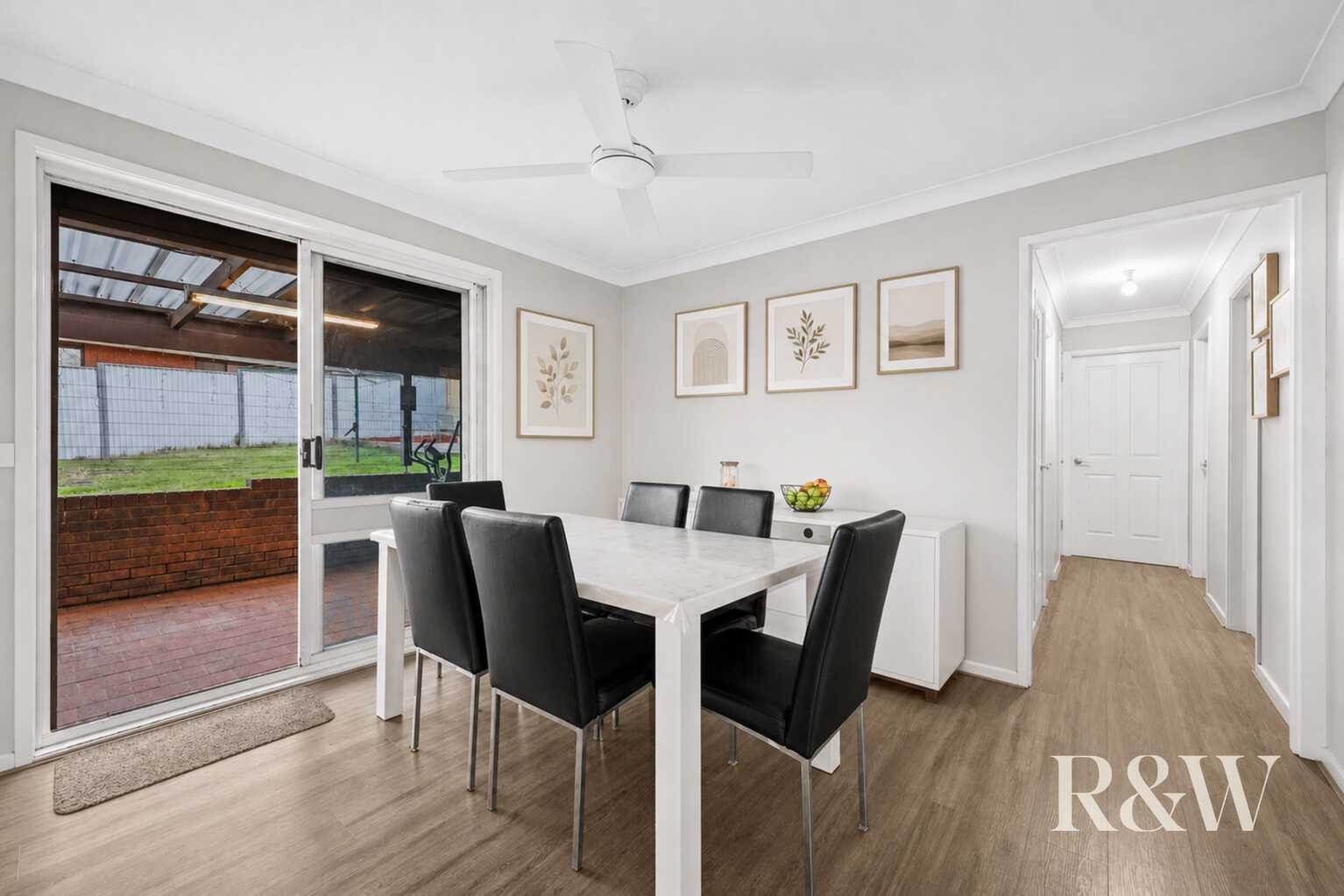 4 BRIERLEY PLACE Eagle Vale 4 BRIERLEY PLACE Eagle Vale