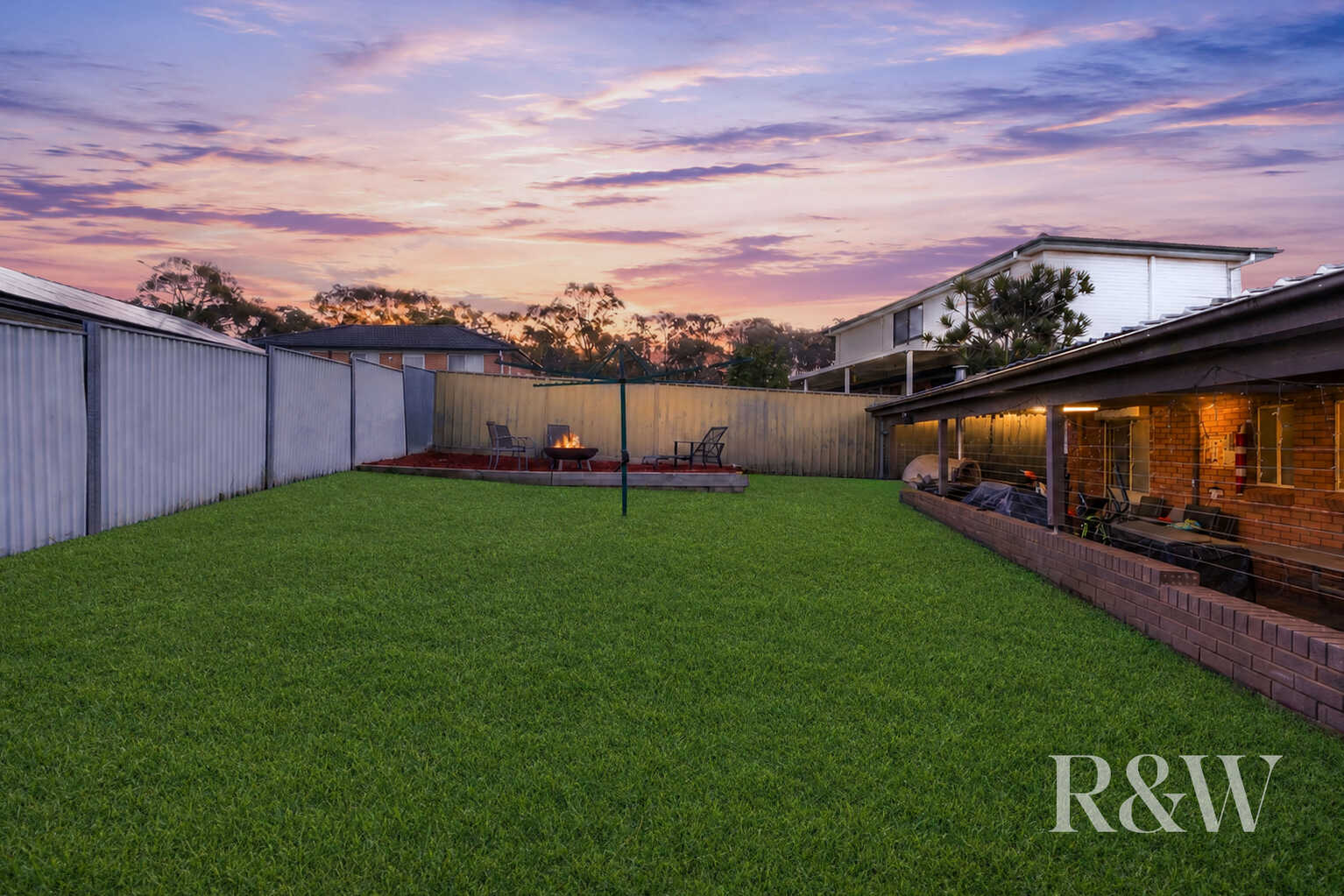 4 BRIERLEY PLACE Eagle Vale 4 BRIERLEY PLACE Eagle Vale