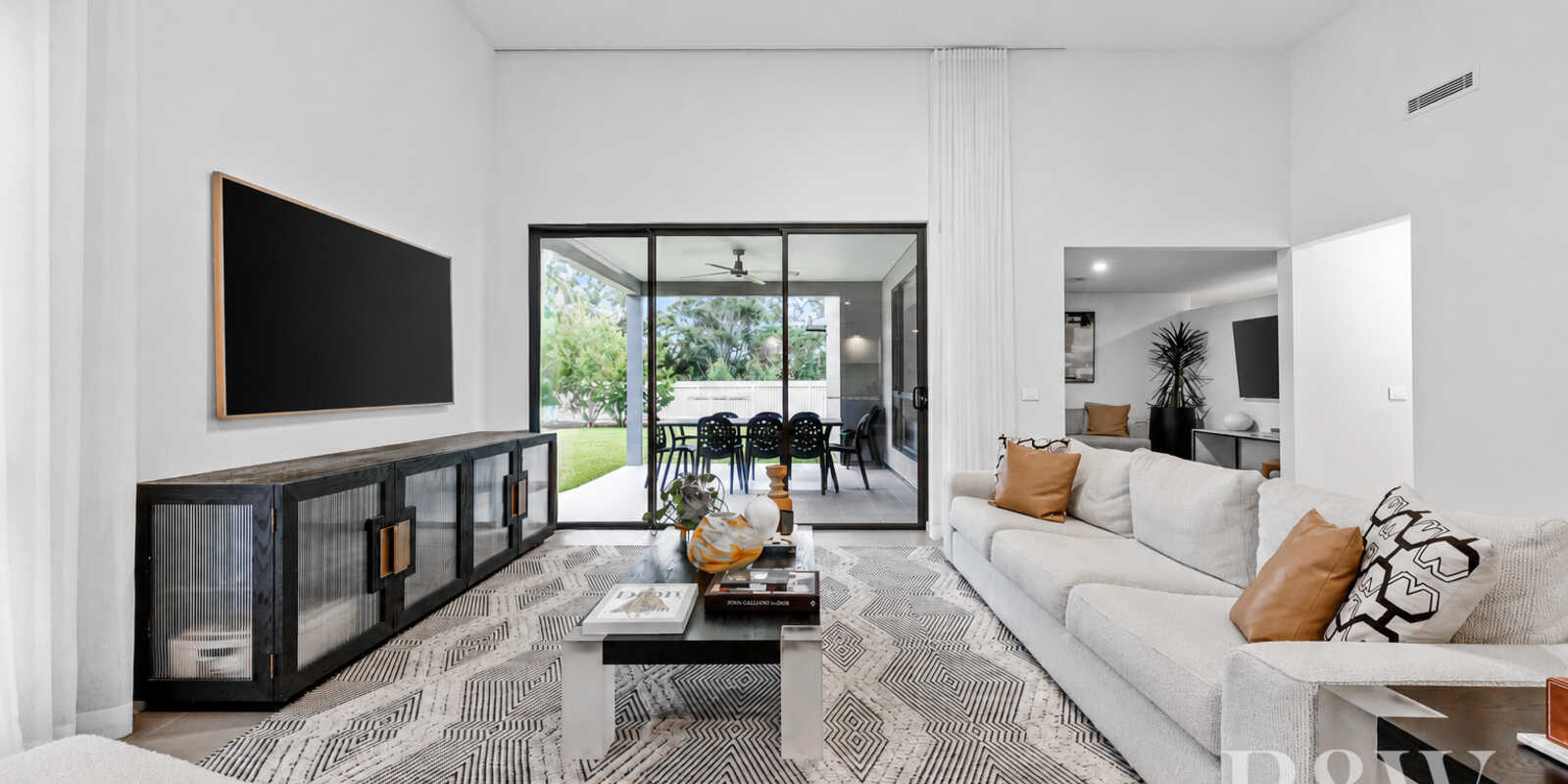 9 Hewitson Court Gledswood Hills