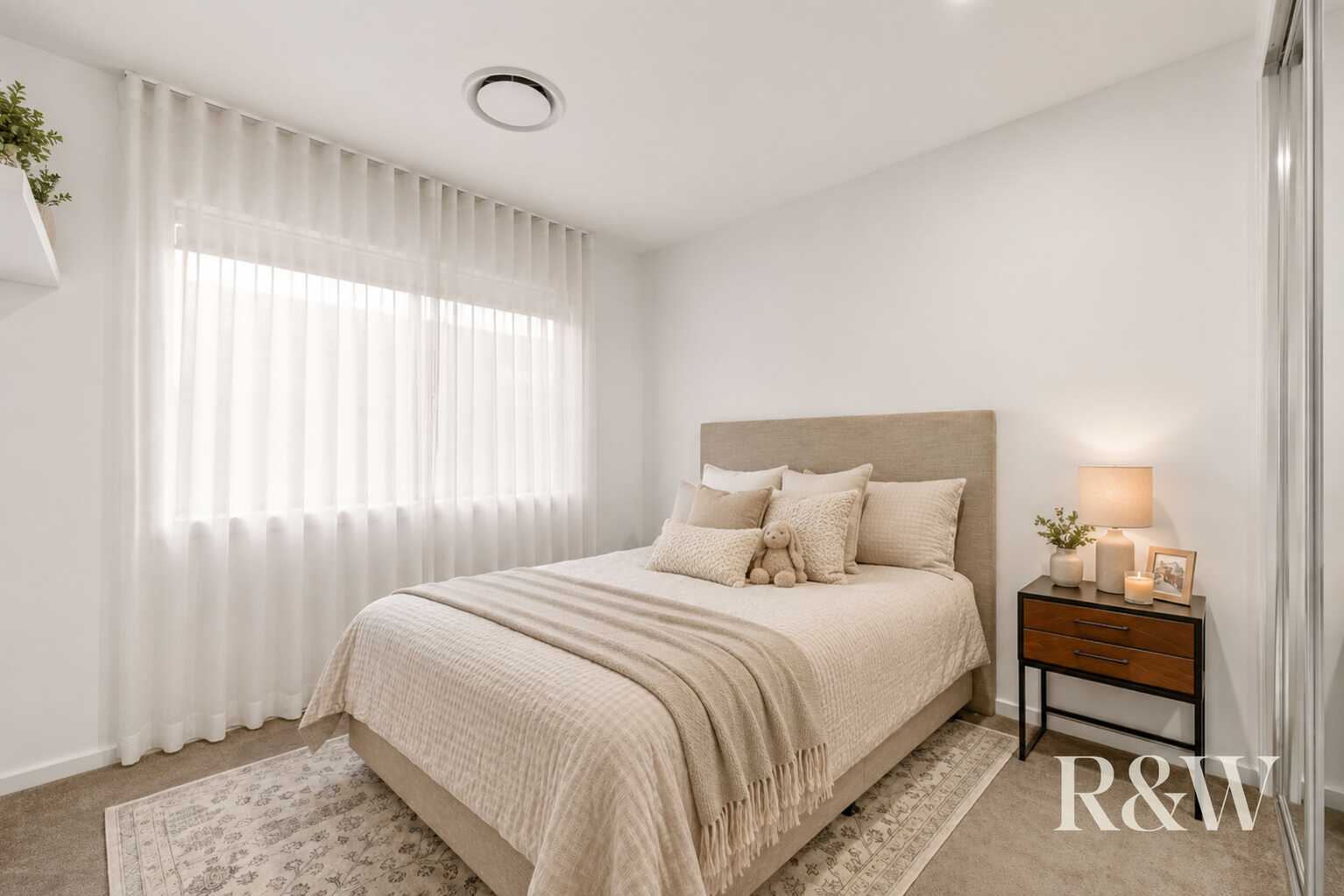 9 Hewitson Court Gledswood Hills
