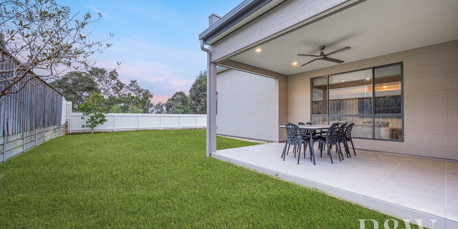 9 Hewitson Court Gledswood Hills