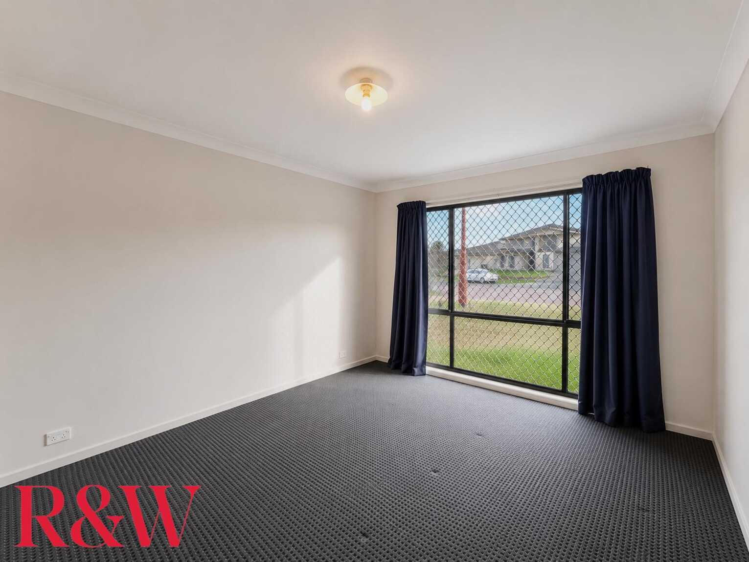 35 John Kidd Drive Blair Athol