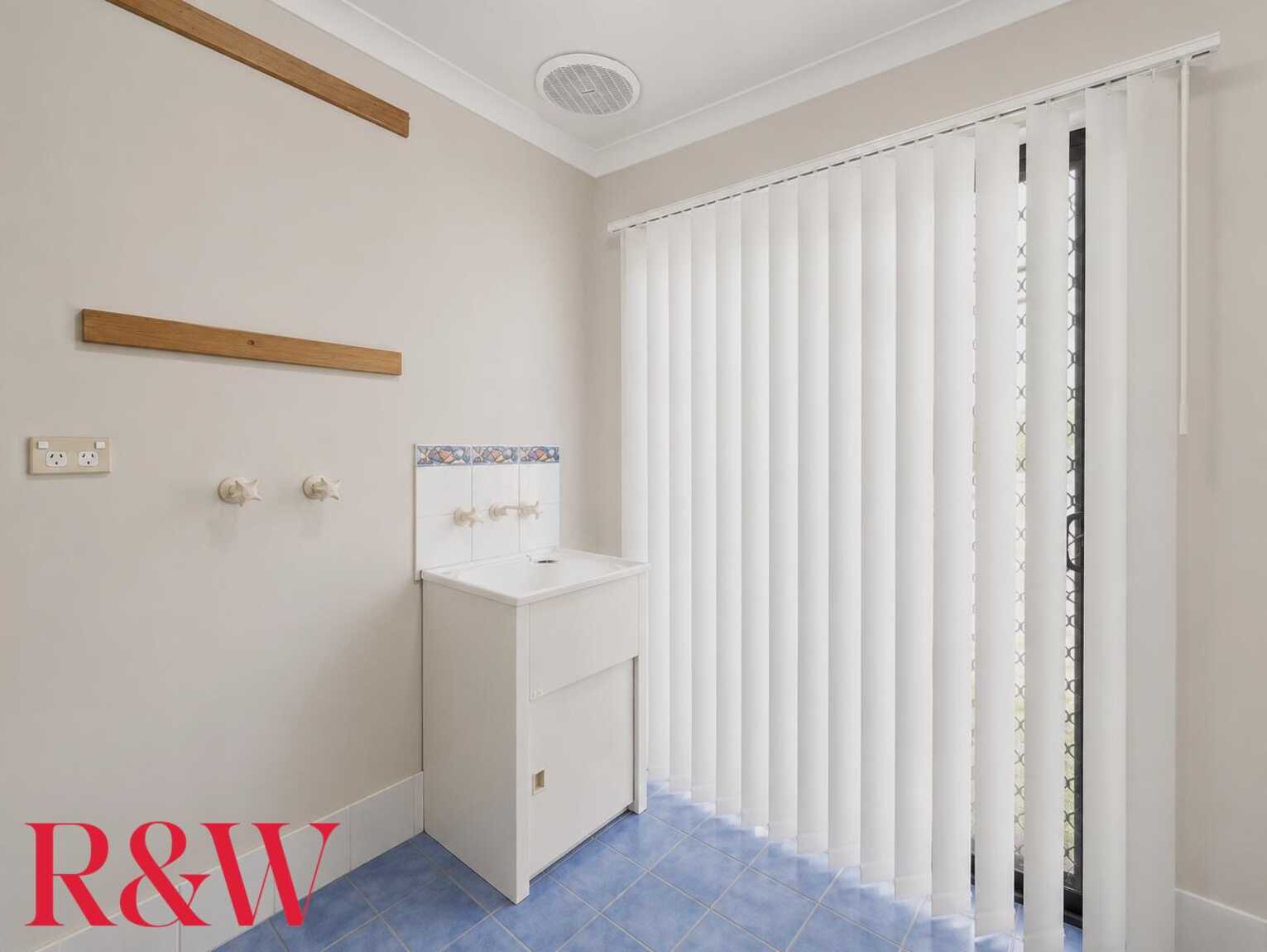 35 John Kidd Drive Blair Athol