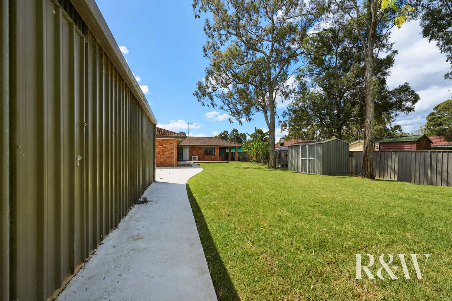 3 WILLIAM HOWE PLACE Narellan Vale