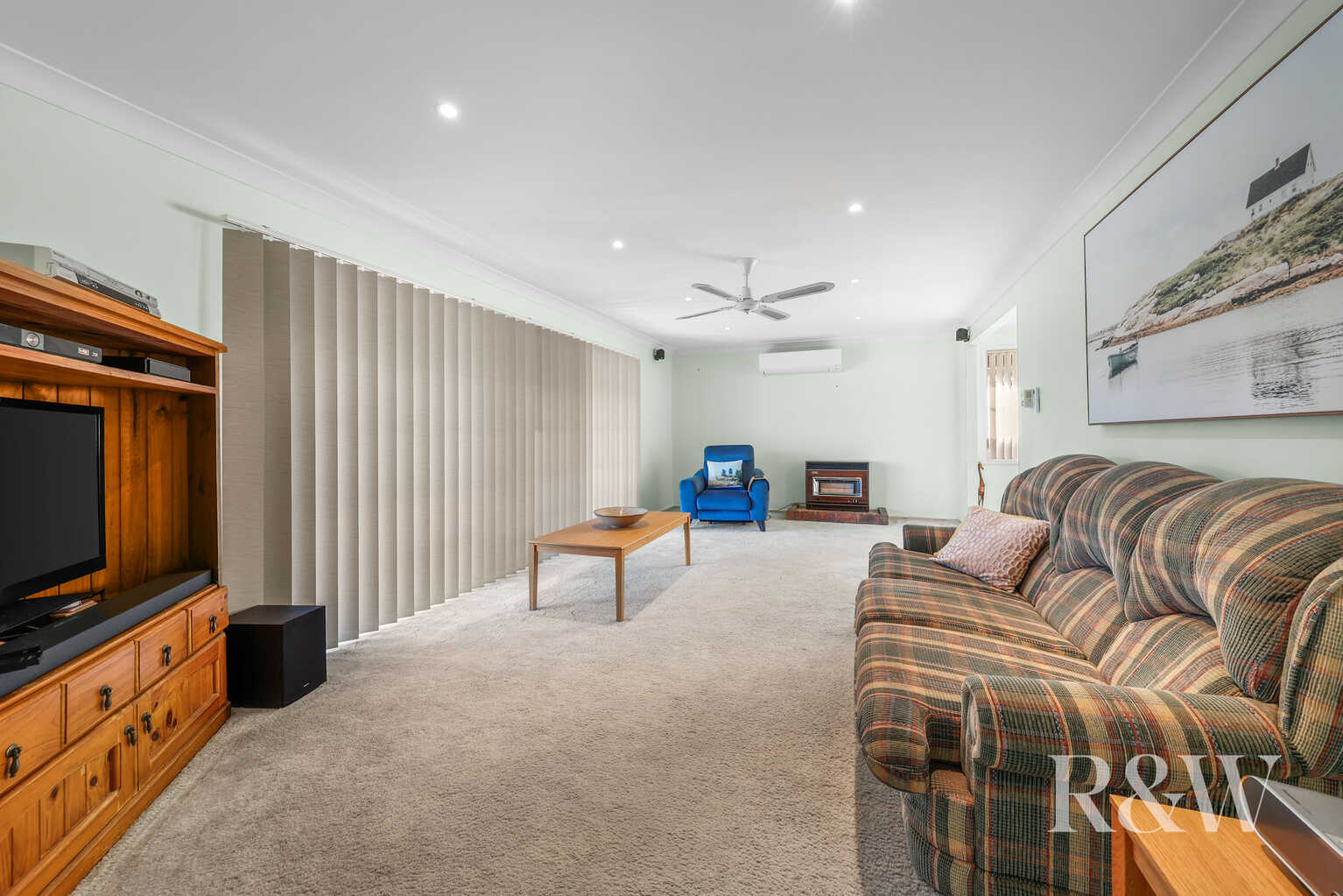 20 KOALA AVENUE Ingleburn 20 KOALA AVENUE Ingleburn