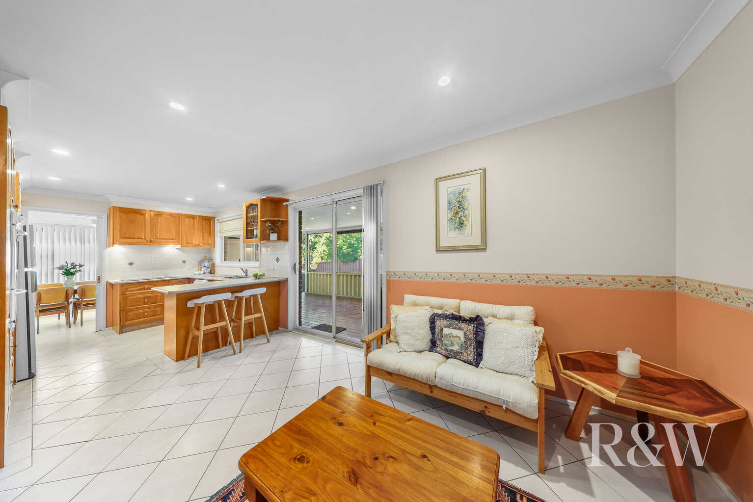 20 KOALA AVENUE Ingleburn 20 KOALA AVENUE Ingleburn