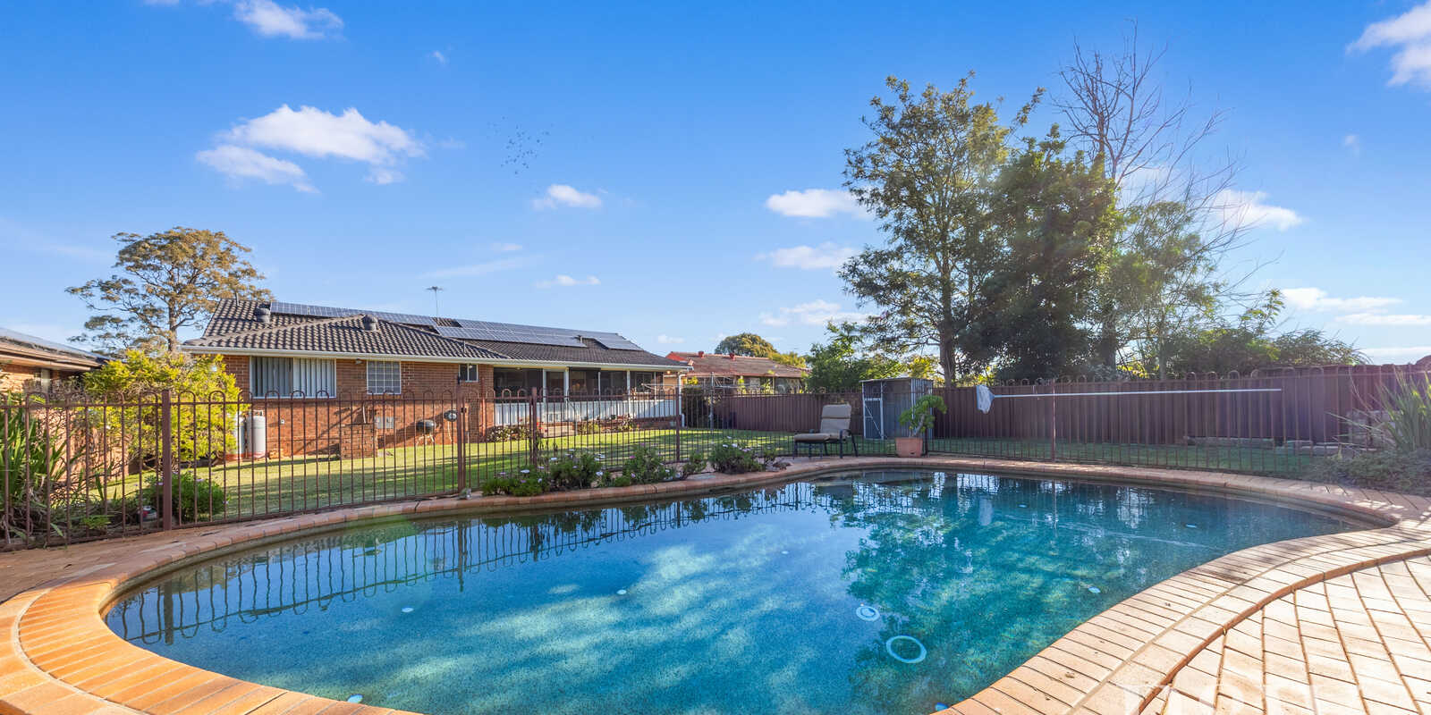 20 KOALA AVENUE Ingleburn 20 KOALA AVENUE Ingleburn
