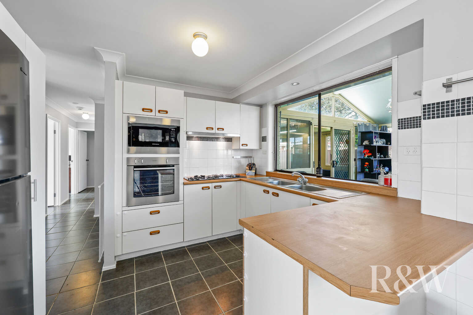 2 BERNARDO STREET Rosemeadow