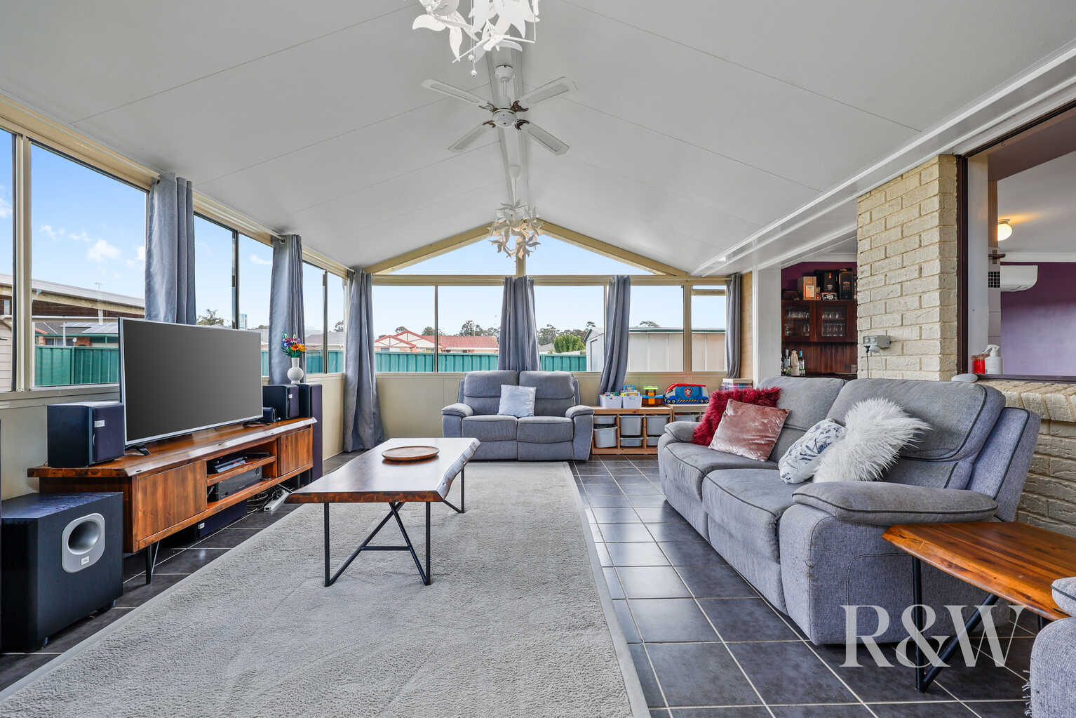 2 BERNARDO STREET Rosemeadow