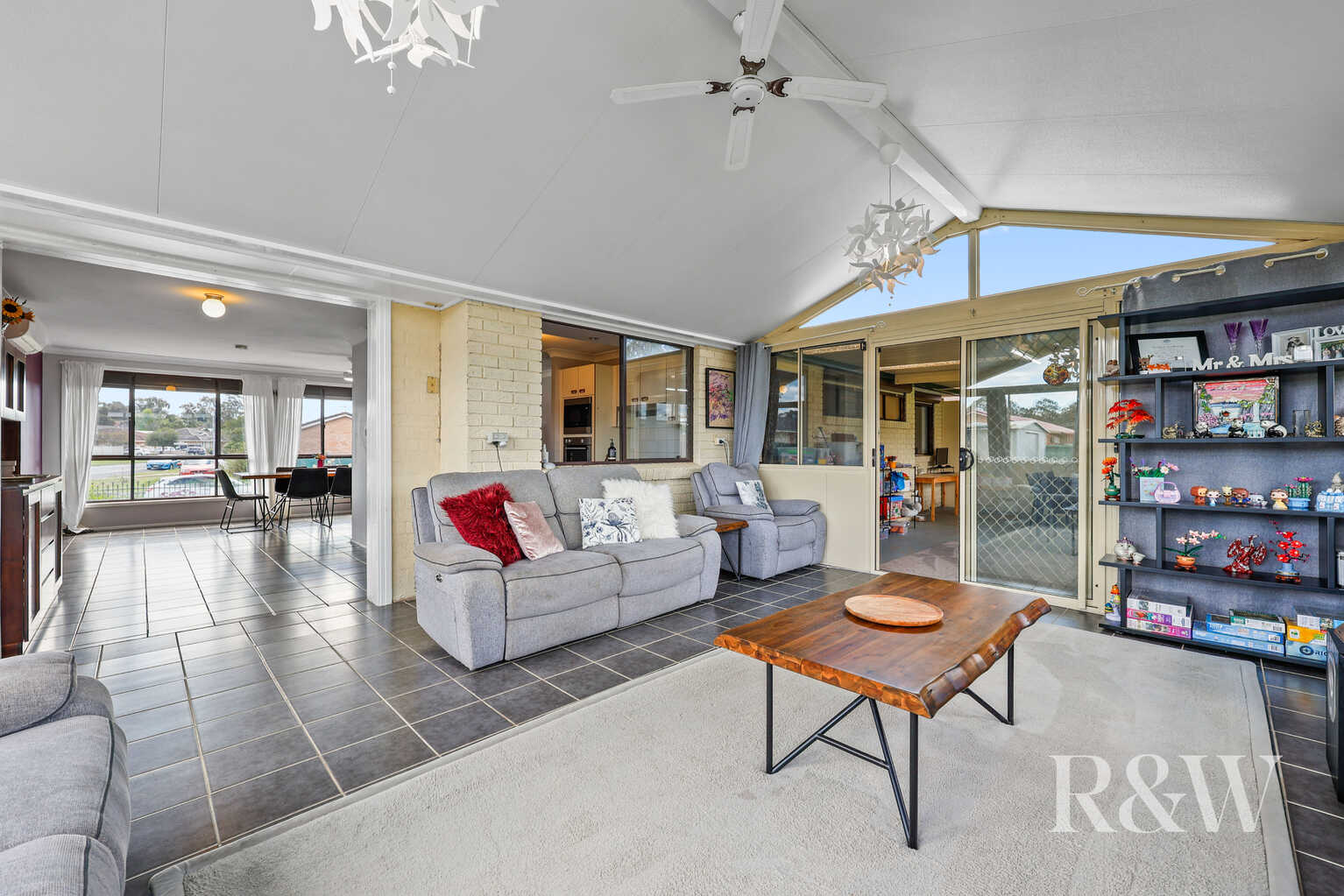 2 BERNARDO STREET Rosemeadow