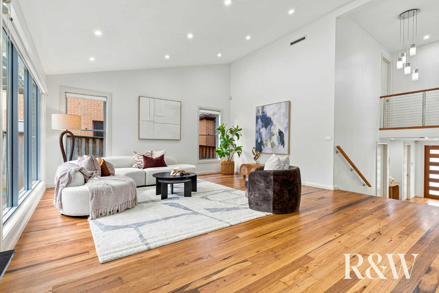 8 Jarvisfield Place Macquarie Links