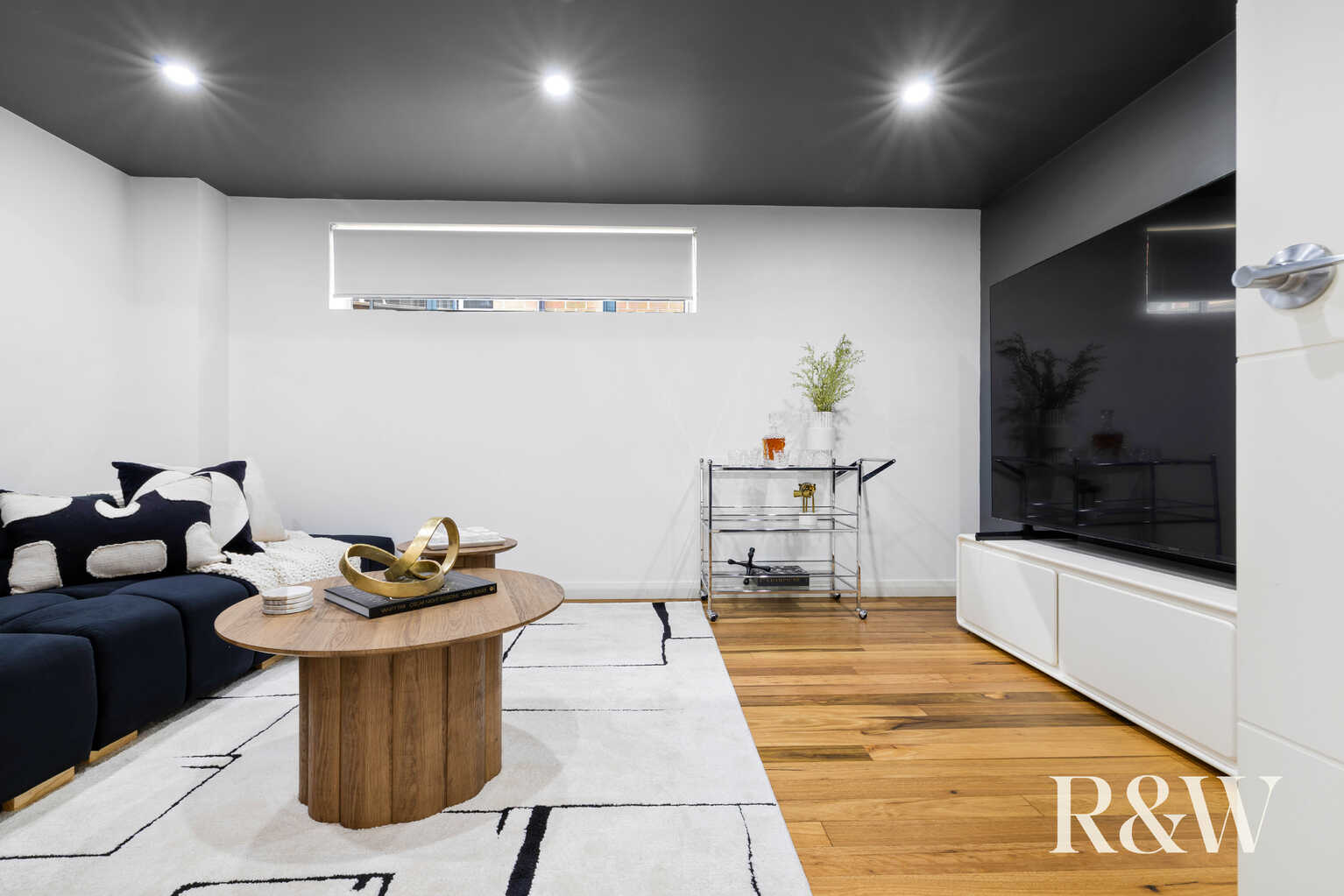 8 Jarvisfield Place Macquarie Links