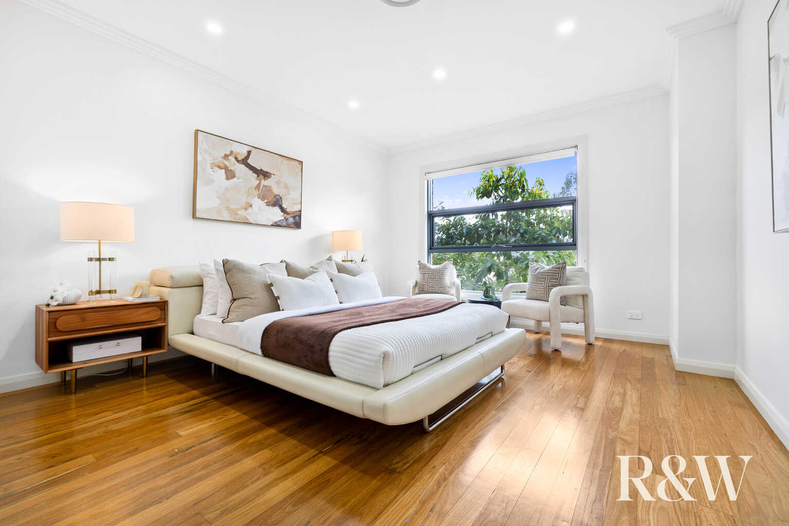 8 Jarvisfield Place Macquarie Links
