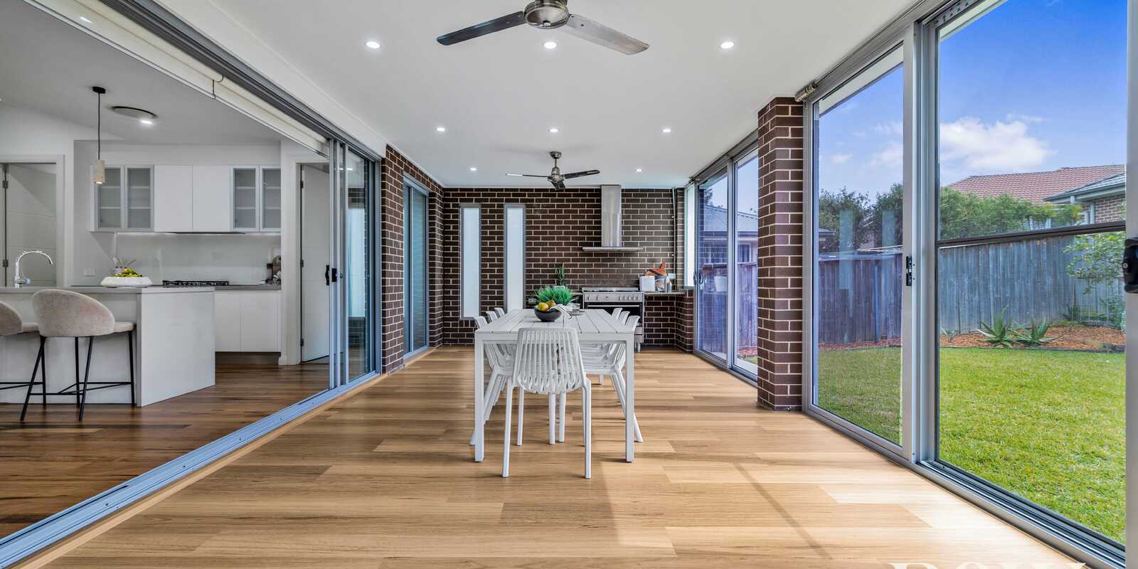 8 Jarvisfield Place Macquarie Links