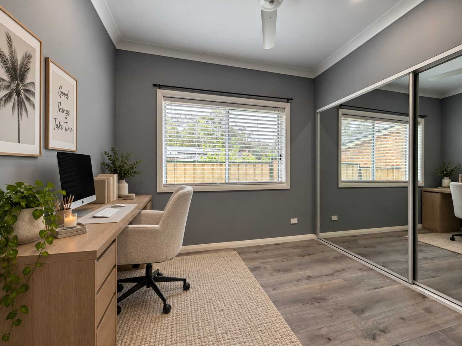 3A Leura Close Bossley Park 3A Leura Close Bossley Park