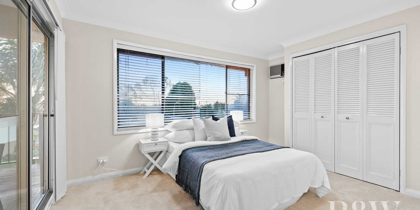 24 AKUNA AVENUE Bradbury