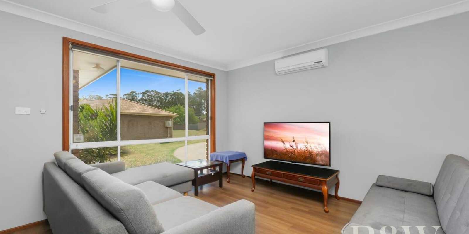 10 Fishburn Place Narellan