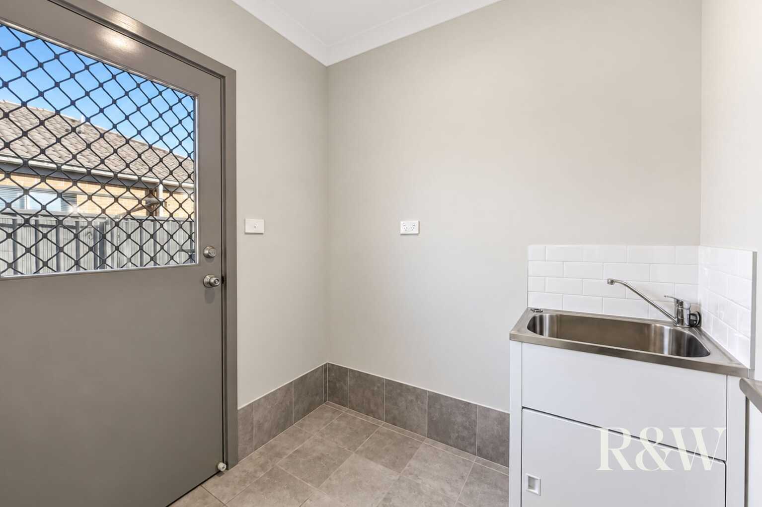 6 Sapper Street Bardia