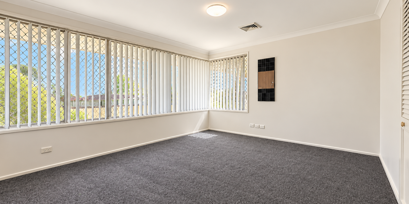 6 Sackville Street Ingleburn