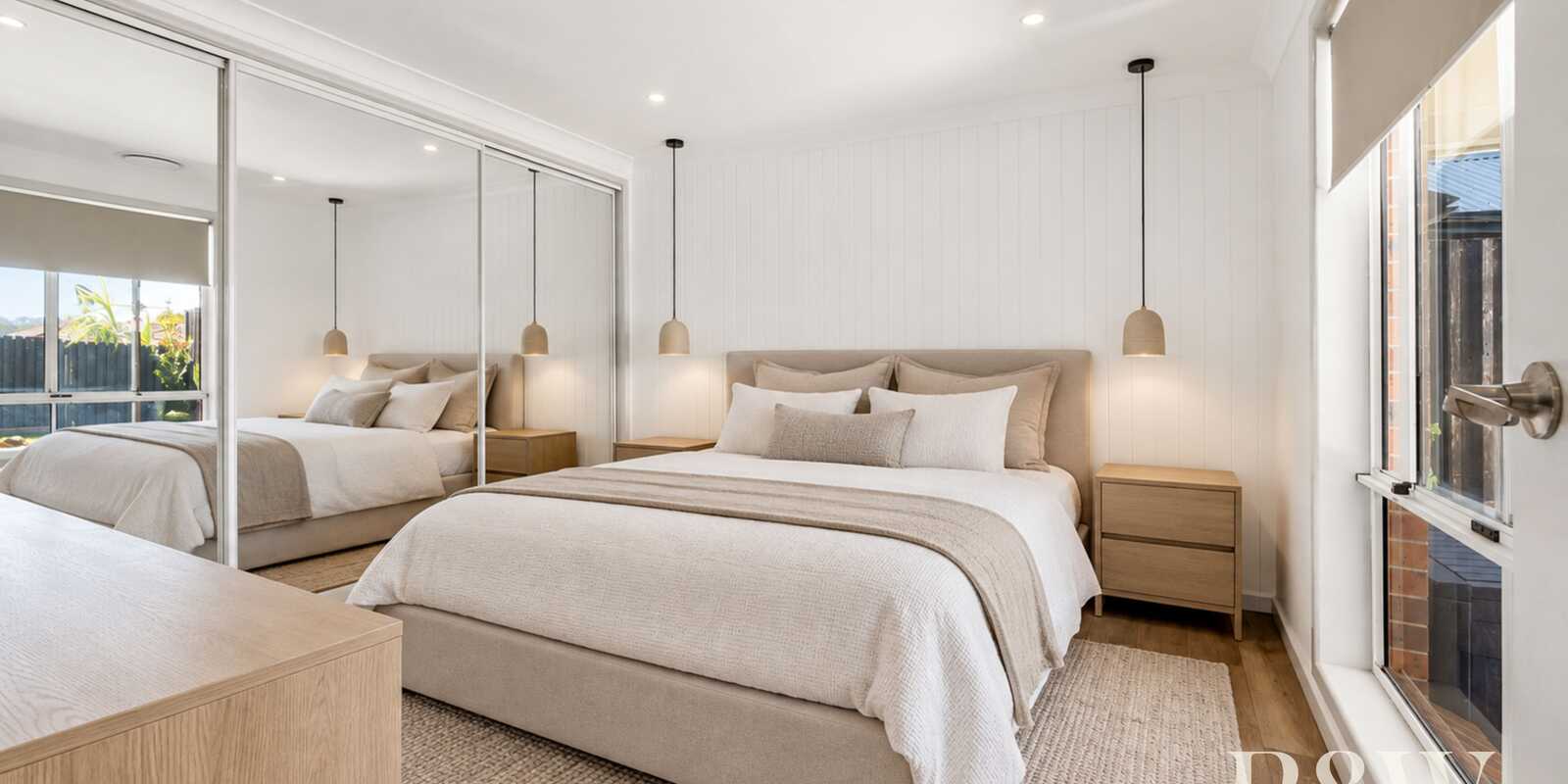 4 FRIGATE-BIRD AVENUE Hinchinbrook