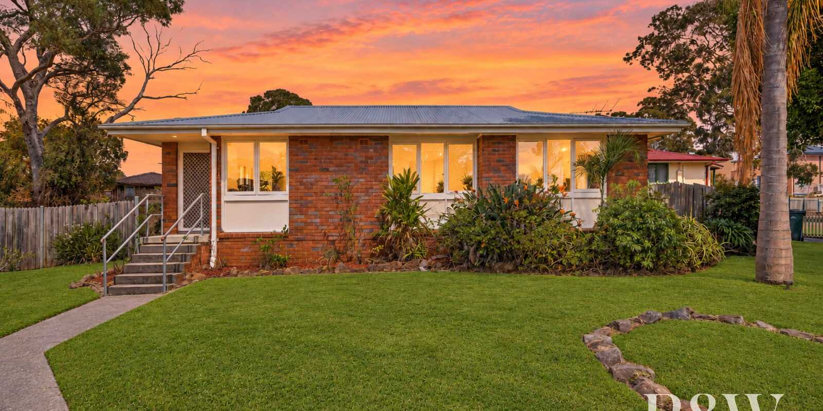 36 DOCHARTY STREET Bradbury