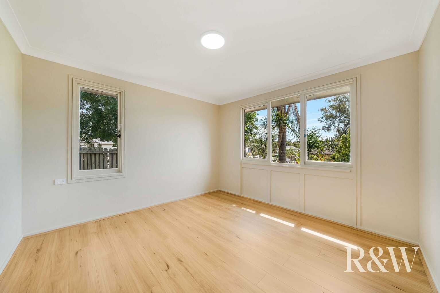 36 DOCHARTY STREET Bradbury