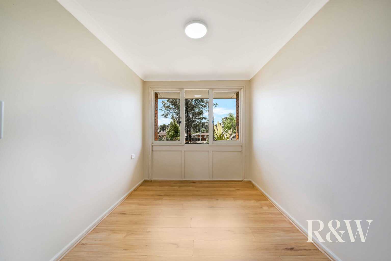 36 DOCHARTY STREET Bradbury