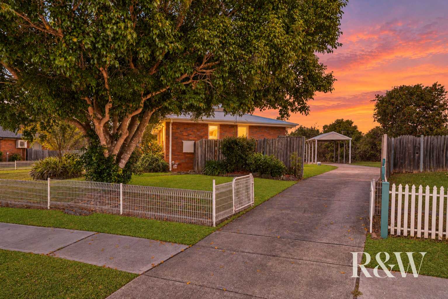 36 DOCHARTY STREET Bradbury