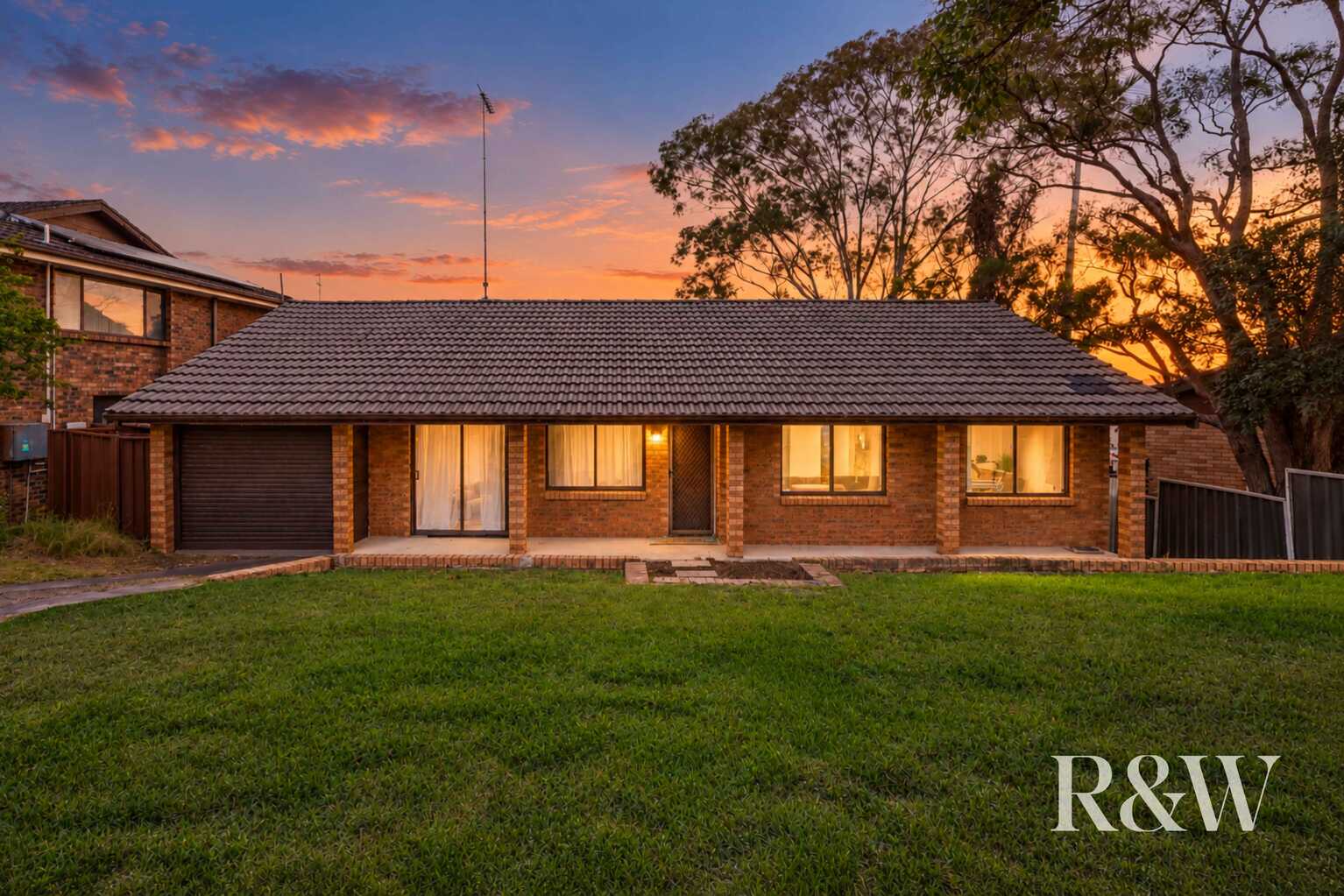 40 PARKHILL AVENUE Leumeah